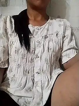 Snapshot of Helen-nn chatting on 19, 6, 2026 Helen-nn online show from 19, 6, 2026