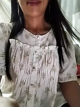 Snapshot of Helen-nn chatting on 4, 7, 2026 Helen-nn online show from 4, 7, 2026