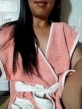 Snapshot of Helen-nn chatting on 10, 7, 2026 Helen-nn online show from 10, 7, 2026