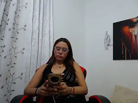 zelleste online show from 15, 6, 2026