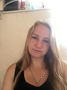 Snapshot of Emilia_ki chatting on 30, 6, 2026 Emilia ki online show from 30, 6, 2026
