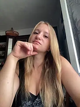 Snapshot of Emilia_ki chatting on 4, 8, 2026 Emilia ki online show from 4, 8, 2026