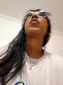 Snapshot of sophiagomezx chatting on 6, 7, 2026 sophiagomezx online show from 6, 7, 2026