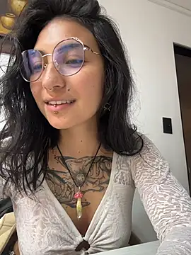 Velvet Mysstic online show from 15, 7, 2026