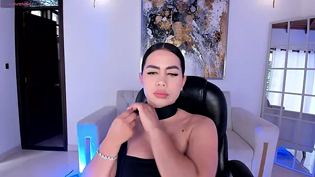 Snapshot of SabrinaMontclair chatting on 15, 7, 2026 SabrinaMontclair online show from 15, 7, 2026