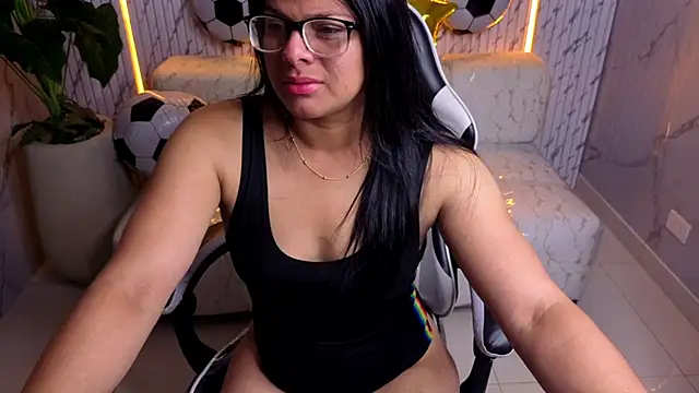 sarah bay tx online show from 1, 7, 2026