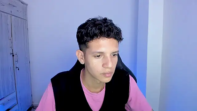 tylerrnova online show from 5, 7, 2026