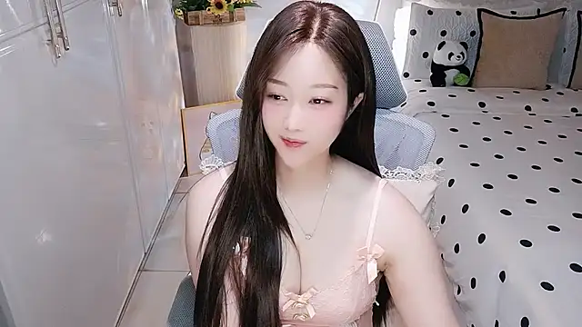 Angelucky- online show from 10, 7, 2026