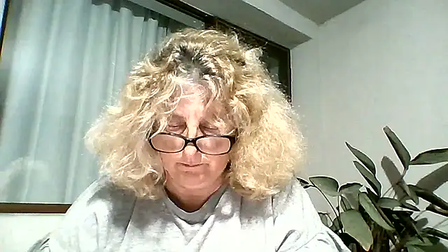 NoraMelow online show from 2, 8, 2026