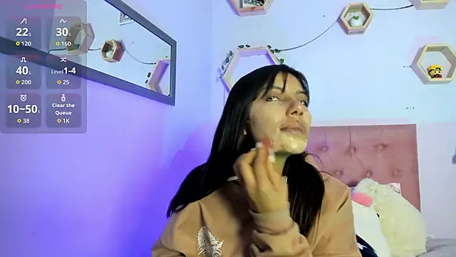 Saki Akanne online show from 3, 8, 2026