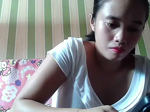 Snapshot of sophie_193 chatting on 13, 7, 2026 sophie 193 online show from 13, 7, 2026