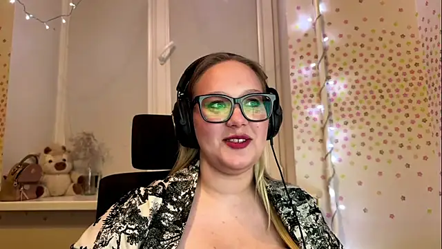 TashaDarm online show from 20, 6, 2026