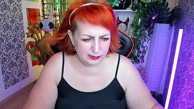 Snapshot of Joana_Woods chatting on 5, 7, 2026 Joana Woods online show from 5, 7, 2026