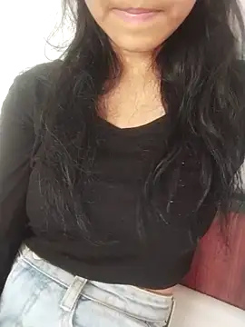Snapshot of Hello_Miss_99 chatting on 20, 6, 2026 Hello Miss 99 online show from 20, 6, 2026