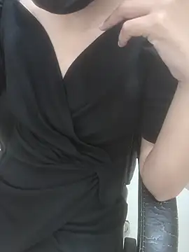 sushmita0 online show from 25, 6, 2026