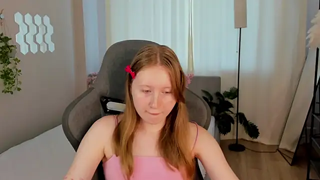 LiliTiny online show from 2, 8, 2026