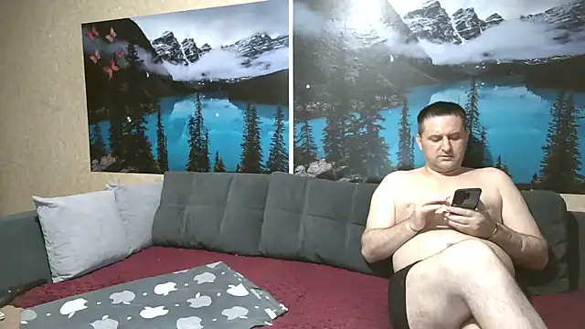 Snapshot of BiManKleo chatting on 3, 7, 2026 BiManKleo online show from 3, 7, 2026
