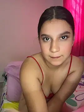 VictoriaSwann  online show from 1, 8, 2026