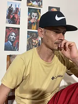 Snapshot of CamiloCrazy chatting on 23, 6, 2026 CamiloCrazy online show from 23, 6, 2026