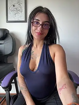 JennaNovva online show from 28, 7, 2026