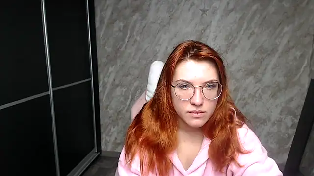 Reginasmilee online show from 4, 2, 2026