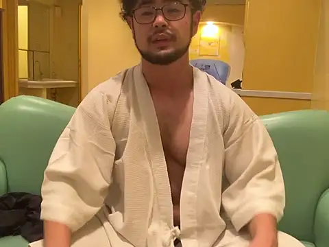 taku bear online show from 17, 7, 2026