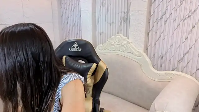 Snapshot of sophie_rose_cn chatting on 6, 8, 2026 sophie rose cn online show from 6, 8, 2026
