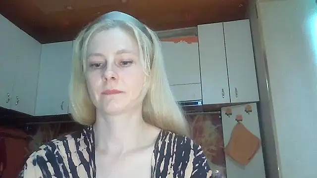 Vexieeka online show from 13, 7, 2026