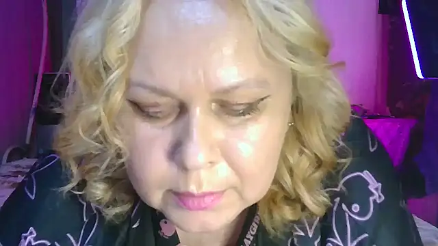 Roksolana5398 online show from 6, 7, 2026