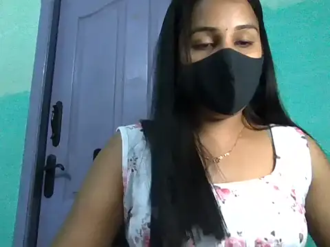 Snapshot of RedWineMathupriya chatting on 9, 7, 2026 RedWineMathupriya online show from 9, 7, 2026