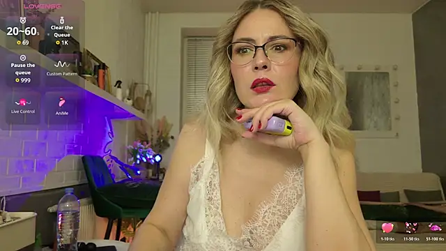 Snapshot of BeautyeyesLovely chatting on 19, 3, 2026 BeautyeyesLovely online show from 19, 3, 2026