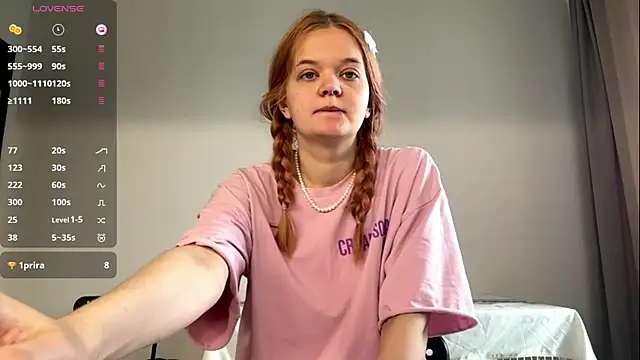 ellyclacher online show from 13, 7, 2026
