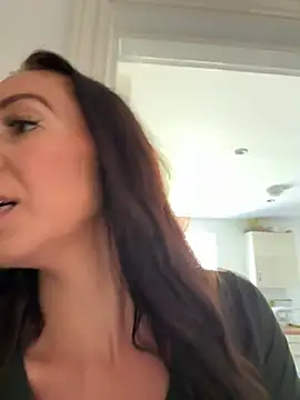 Charming ScarlettX online show from 2, 7, 2026