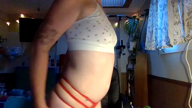 lillexxxylover online show from 4, 7, 2026