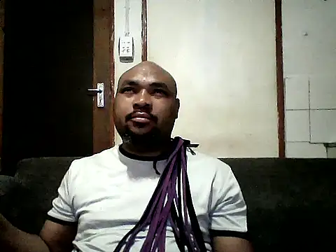 SWEETLEO online show from 4, 7, 2026