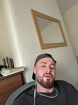HelloFrankieboy online show from 25, 7, 2026