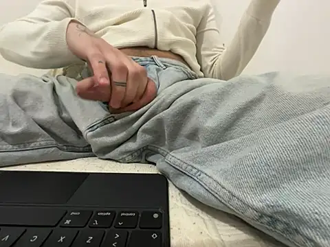 davisantoscam online show from 2, 7, 2026