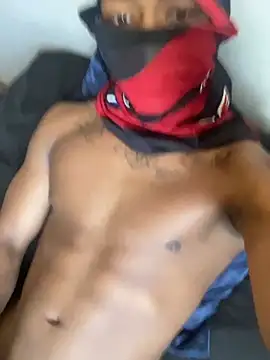 MisteryBLACK18cm online show from 4, 7, 2026