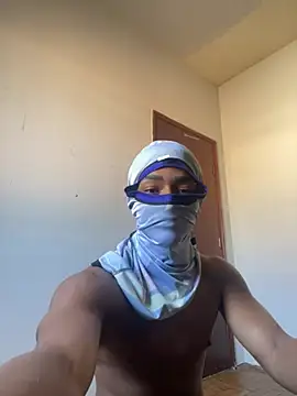 MisteryBLACK18cm online show from 22, 7, 2026