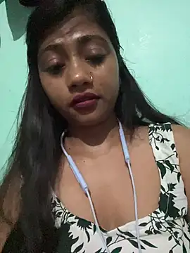 Snapshot of Miss-puhu chatting on 9, 7, 2026 Miss-puhu online show from 9, 7, 2026