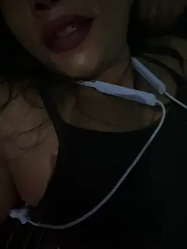 Snapshot of Miss-puhu chatting on 11, 7, 2026 Miss-puhu online show from 11, 7, 2026