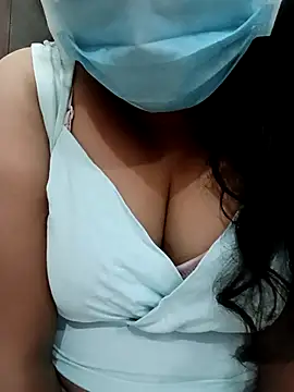 Snapshot of Roja_sexy chatting on 9, 7, 2026 Roja sexy online show from 9, 7, 2026