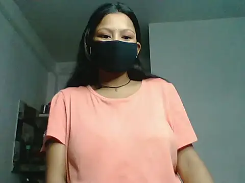 AKSHITA SINGH  online show from 5, 7, 2026