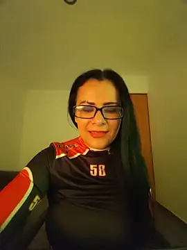 Laradelice online show from 5, 7, 2026