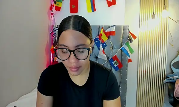Snapshot of Kataleya_Monet_ chatting on 11, 7, 2026 Kataleya Monet online show from 11, 7, 2026