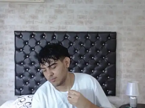 Snapshot of Zayn_Blaze chatting on 9, 7, 2026 Zayn Blaze online show from 9, 7, 2026