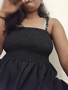 Sexyneera online show from 25, 7, 2026