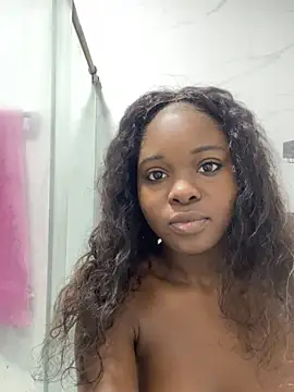 Snapshot of saraacollinsss chatting on 9, 7, 2026 saraacollinsss online show from 9, 7, 2026