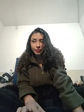 Danna-tella online show from 23, 7, 2026