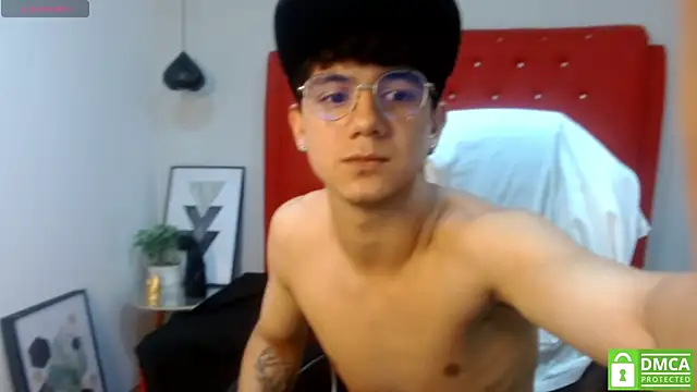 Snapshot of axel_rose20 chatting on 18, 7, 2026 axel rose20 online show from 18, 7, 2026
